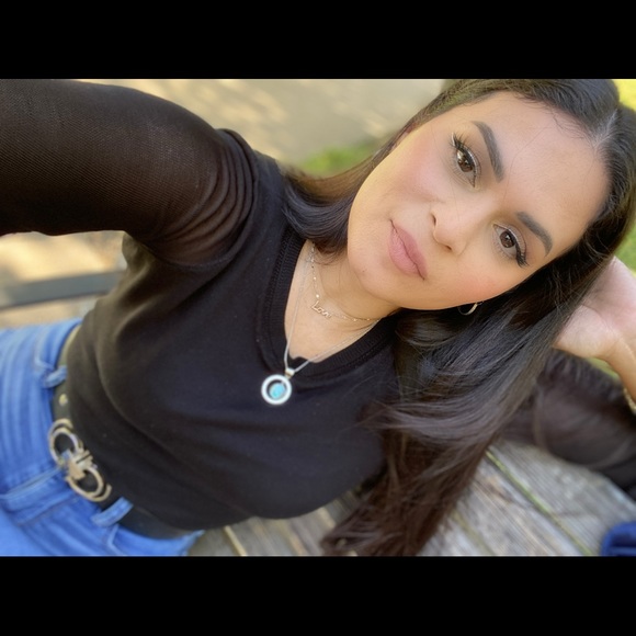 Meet your Posher, Stephanny - Picture 1 of 1